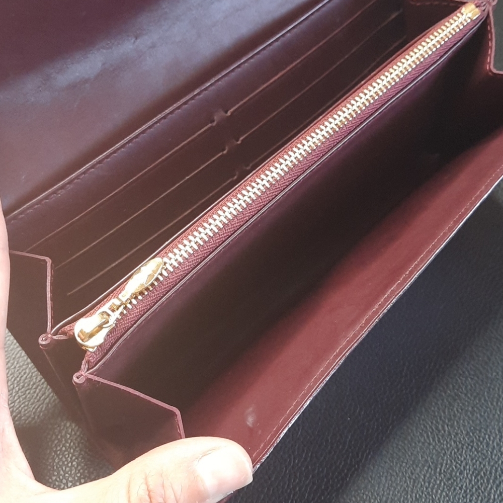 Authentic Louise Vuitton wallet - Picture 5 of 9